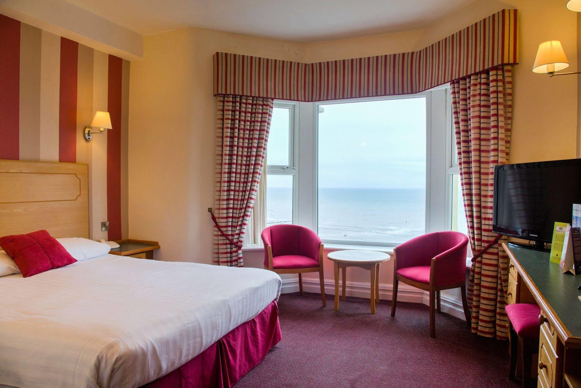 Claremont Hotel Blackpool Extérieur photo