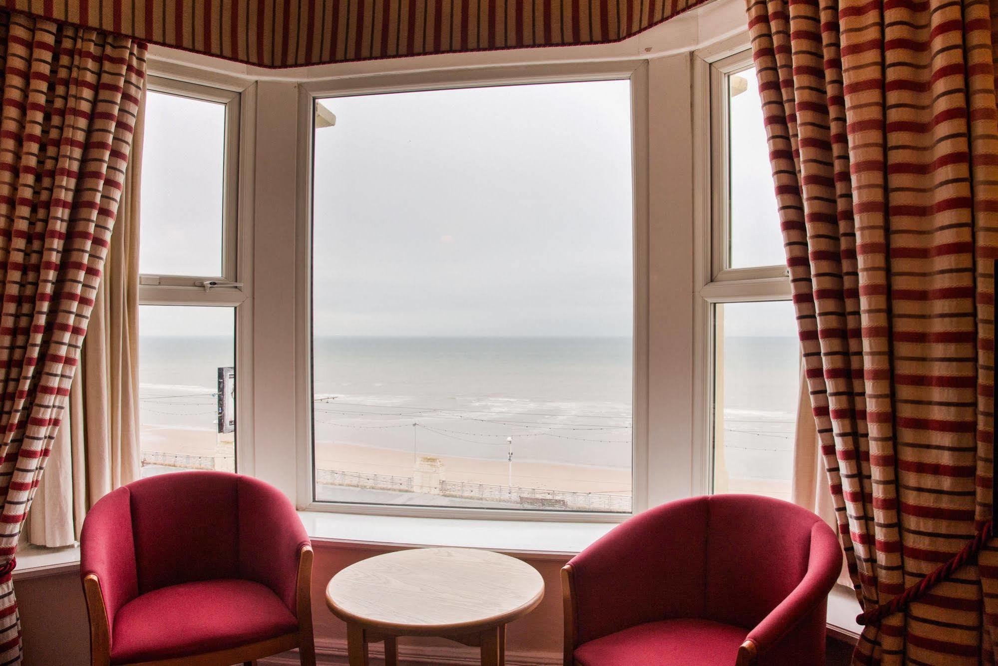 Claremont Hotel Blackpool Extérieur photo